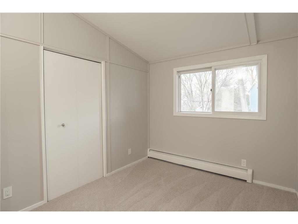 19115 Homestead Circle Eden Prairie, MN 55346 - Photo 14 of 27