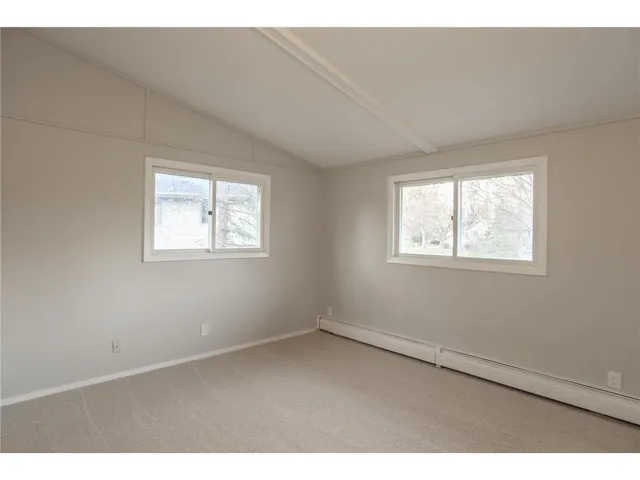 $2,700 | 19115 Homestead Circle, Eden Prairie, MN 55346