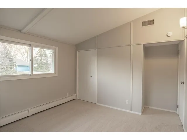 $2,700 | 19115 Homestead Circle, Eden Prairie, MN 55346