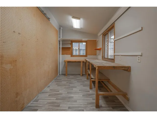 $2,700 | 19115 Homestead Circle, Eden Prairie, MN 55346