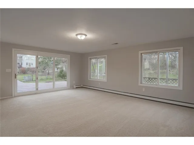 $2,700 | 19115 Homestead Circle, Eden Prairie, MN 55346