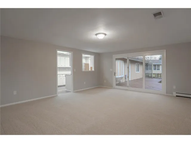 $2,700 | 19115 Homestead Circle, Eden Prairie, MN 55346