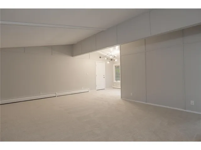 $2,700 | 19115 Homestead Circle, Eden Prairie, MN 55346