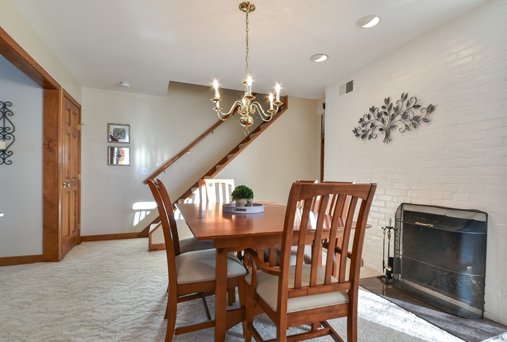 32 Porter Road Natick, MA 01760 - Photo 7 of 27 Gallery Image 7