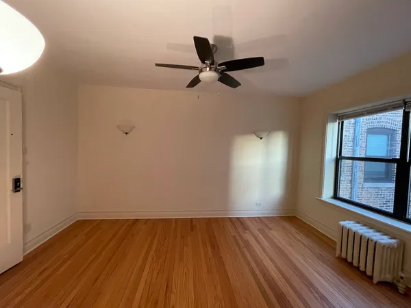 $1,737 | 1824 North Lincoln Park West, Unit 306, Chicago, IL 60614