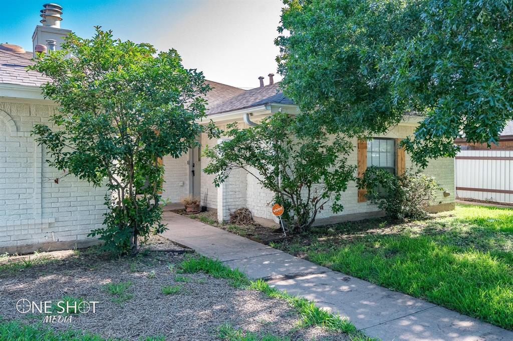 3216 Chimney Rock Road Abilene, TX 79606 - Photo 3 of 24