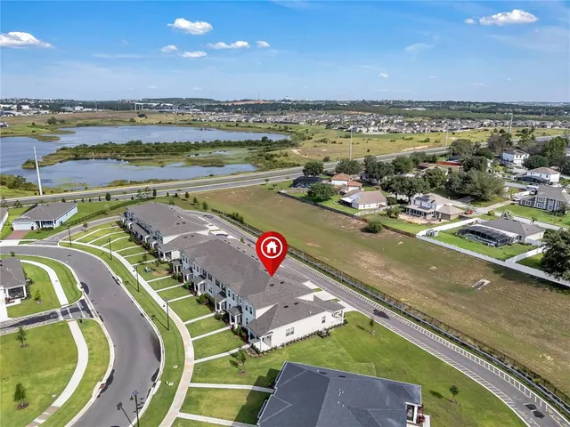 $389,900 | 2552 Chickasaw Plum Loop, Clermont, FL 34711
