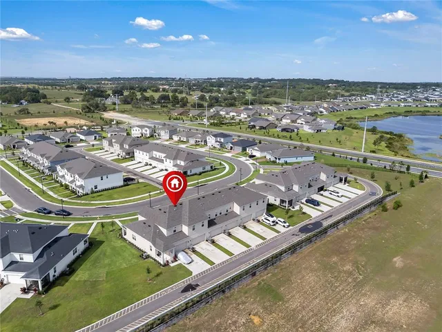 $389,900 | 2552 Chickasaw Plum Loop, Clermont, FL 34711