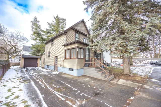 $189,900 | 103 Garfield Street, East Rochester, NY 14445