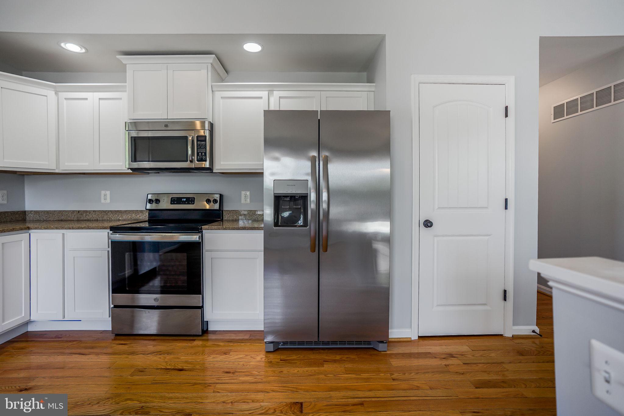 115 Meadow Road Pasadena, MD 21122 - Photo 17 of 77 New Kitchen!