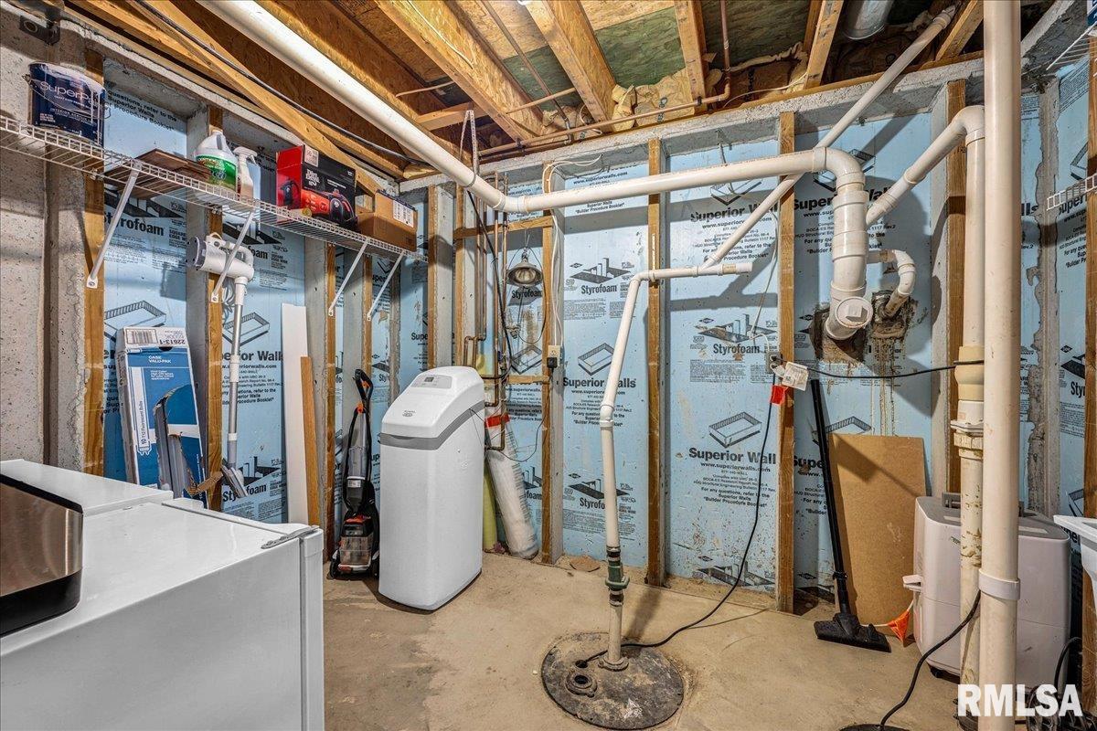 1930 Cobblestone Washington, IL 61571 - Photo 26 of 46