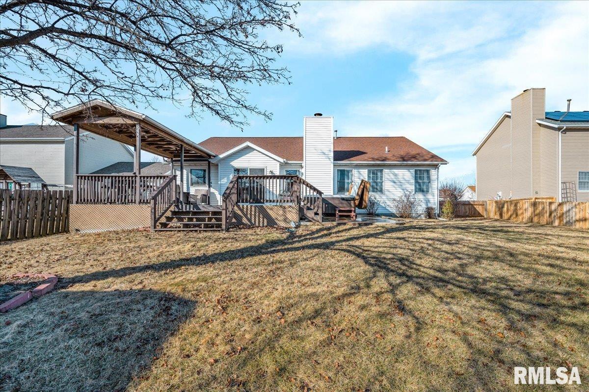 1930 Cobblestone Washington, IL 61571 - Photo 32 of 46