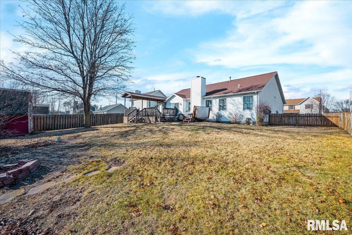 1930 Cobblestone Washington, IL 61571 - Photo 33 of 46