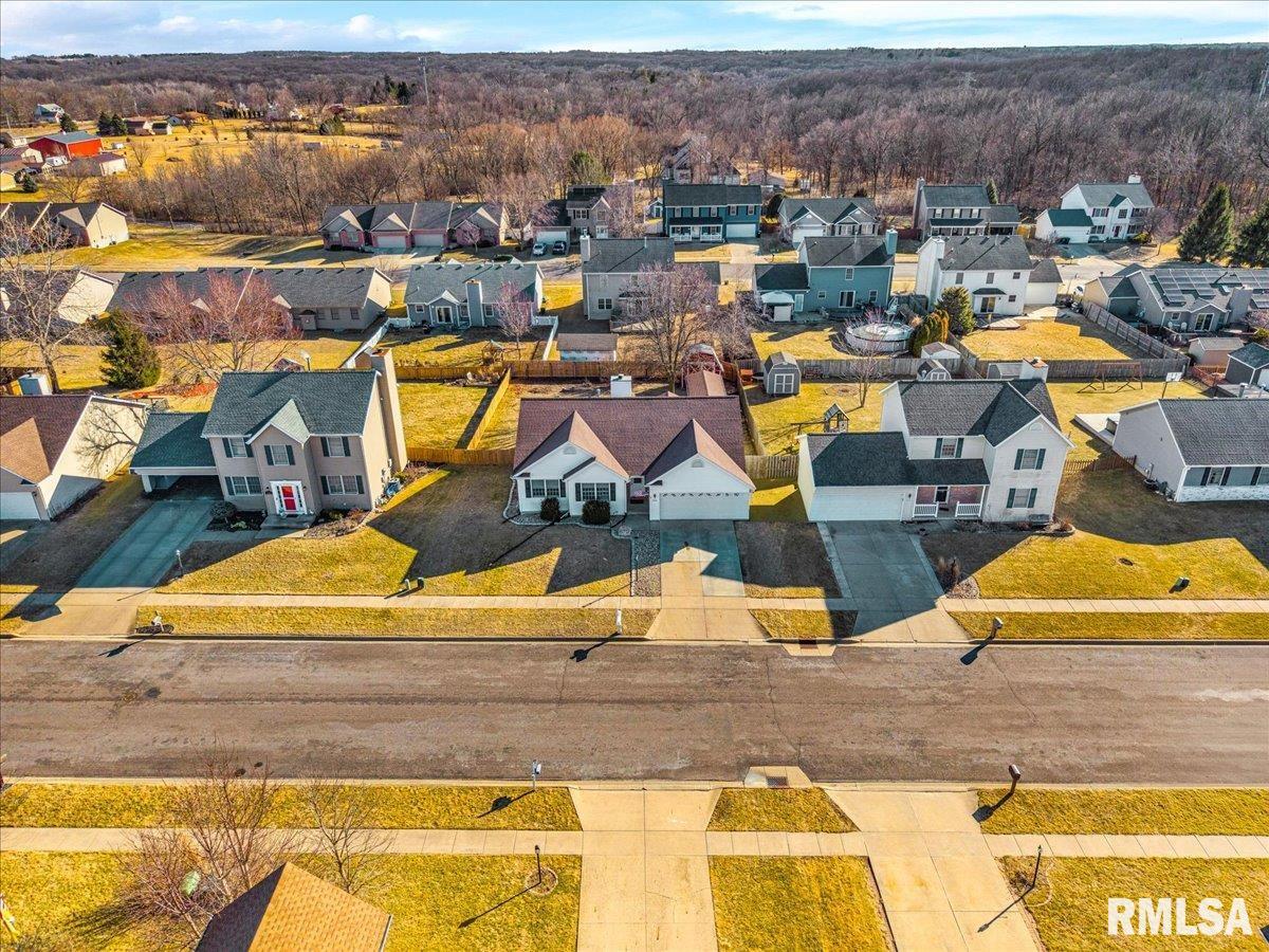 1930 Cobblestone Washington, IL 61571 - Photo 34 of 46