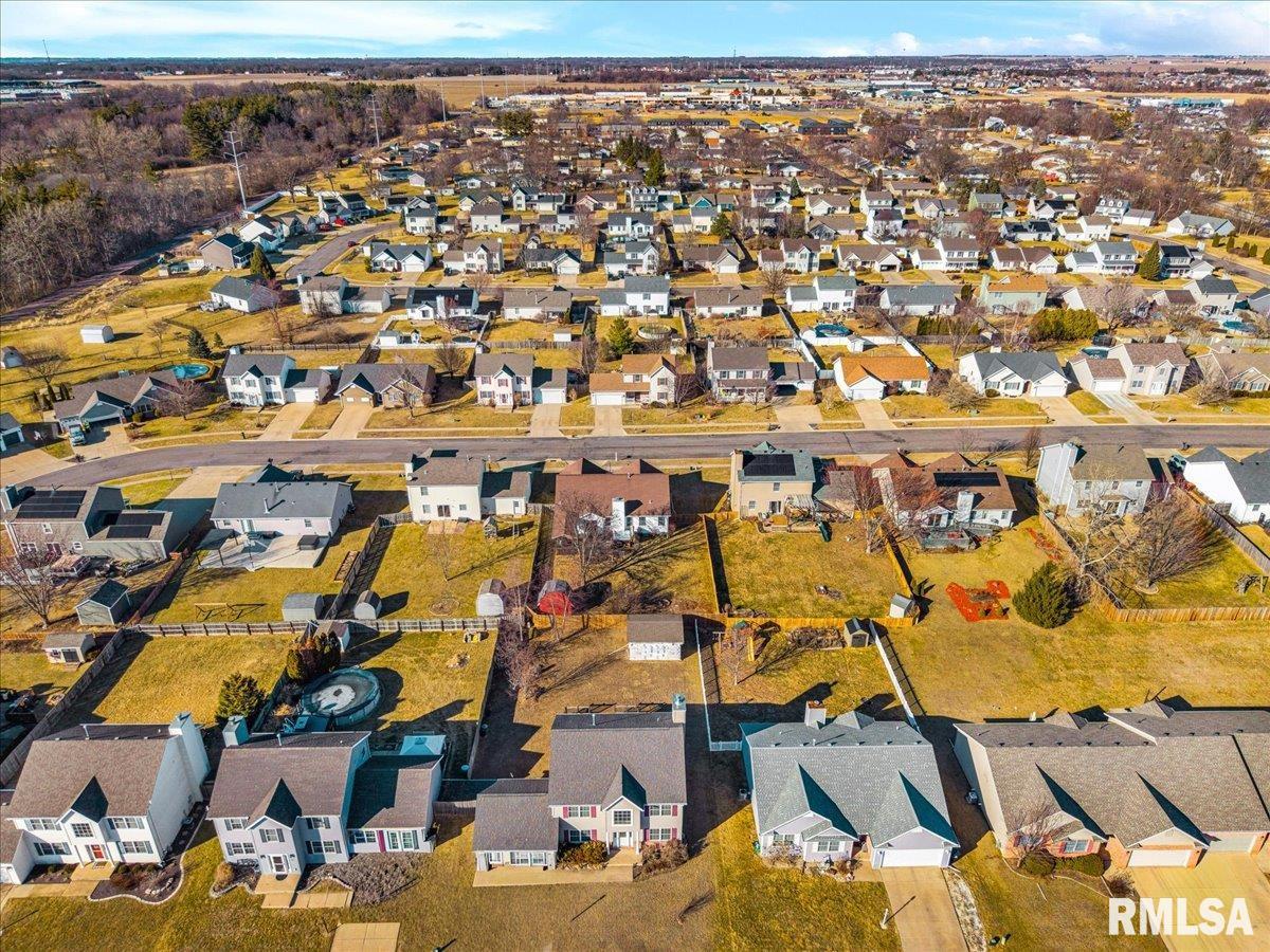 1930 Cobblestone Washington, IL 61571 - Photo 43 of 46