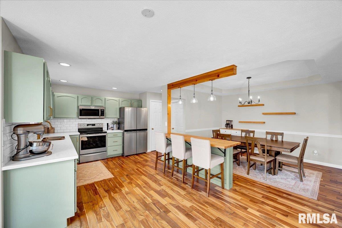 1930 Cobblestone Washington, IL 61571 - Photo 5 of 46