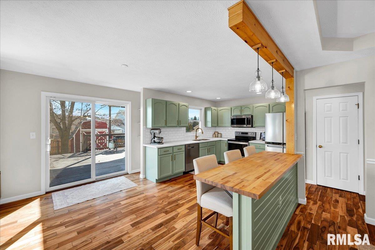 1930 Cobblestone Washington, IL 61571 - Photo 6 of 46