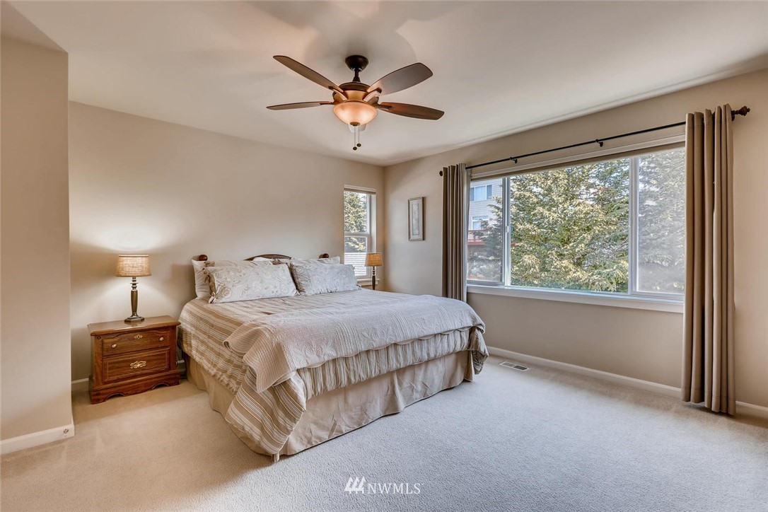 656 Lyons Avenue Northeast Renton, WA 98059 - Photo 16 of 25
