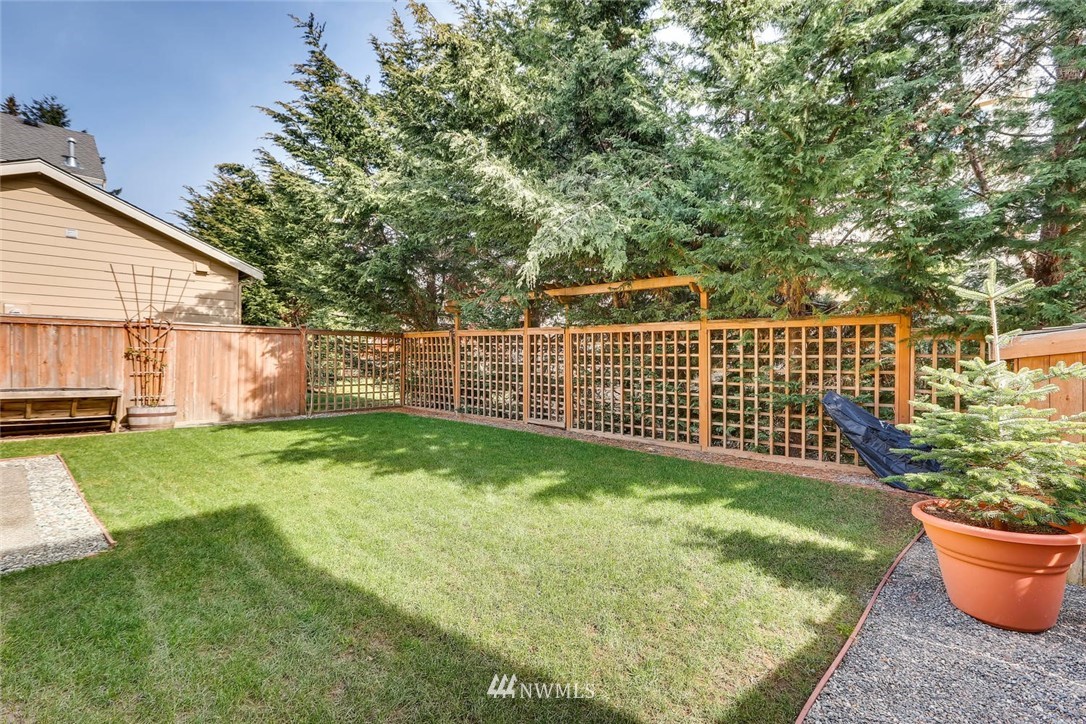 656 Lyons Avenue Northeast Renton, WA 98059 - Photo 24 of 25
