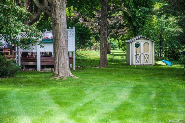 450 Apple Hill Lane Rochester Hills, MI 48306 - Photo 43 of 44