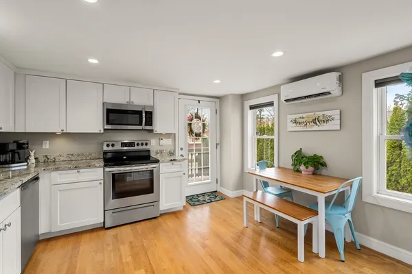 $549,900 | 10 Cedar Street, Hudson, MA 01749