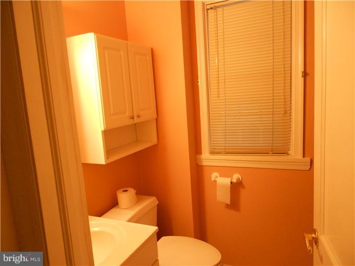 445 Barker Road Springfield, PA 19064 - Photo 9 of 21 Bathroom
