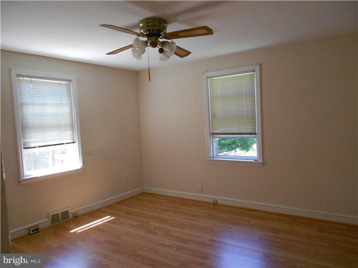 445 Barker Road Springfield, PA 19064 - Photo 10 of 21 Bedroom - Main