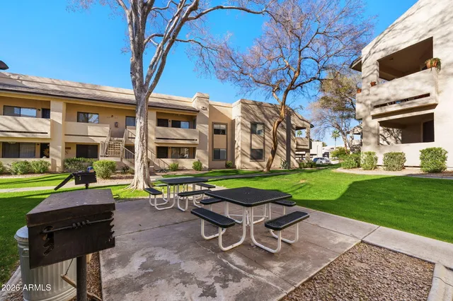 $250,000 | 145 North 74th Street, Unit 212, Mesa, AZ 85207