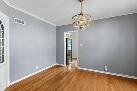 $247,500 | 215 West Saveland Avenue, Milwaukee, WI 53207