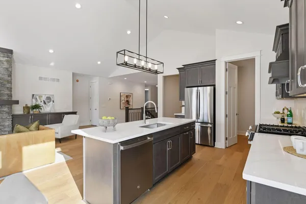 $484,250 | 13091 13th Avenue South, Zimmerman, MN 55398