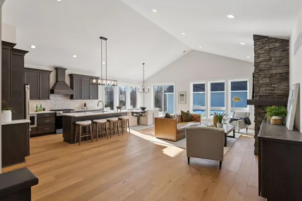 $484,250 | 13091 13th Avenue South, Zimmerman, MN 55398