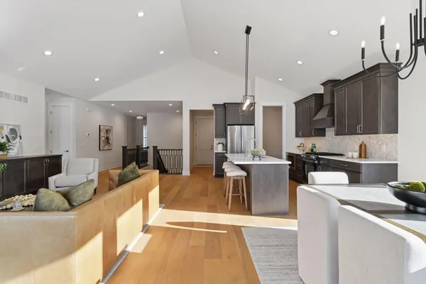 $484,250 | 13091 13th Avenue South, Zimmerman, MN 55398