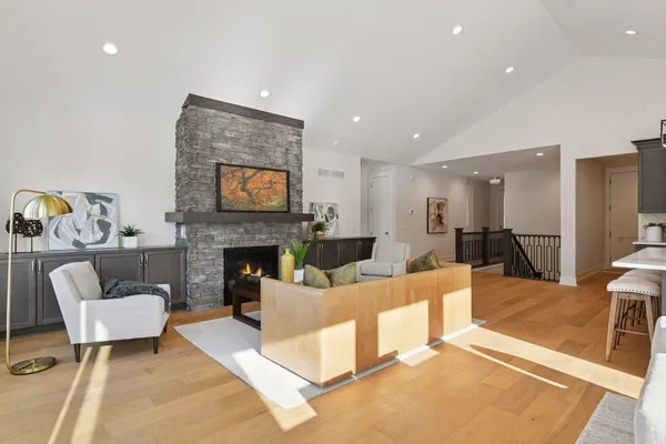 $484,250 | 13091 13th Avenue South, Zimmerman, MN 55398