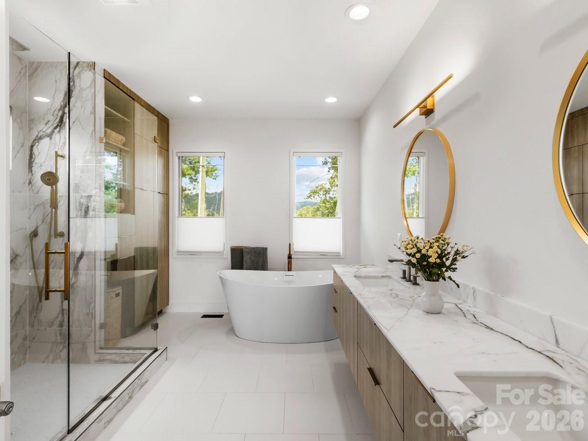 98 Running Ridge Road Asheville, NC 28804 - Photo 23 of 41 Gallery Image 23