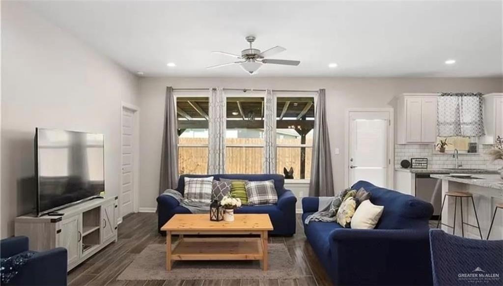 6336 Cascada Bnd Road McAllen, TX 78504 - Photo 12 of 13