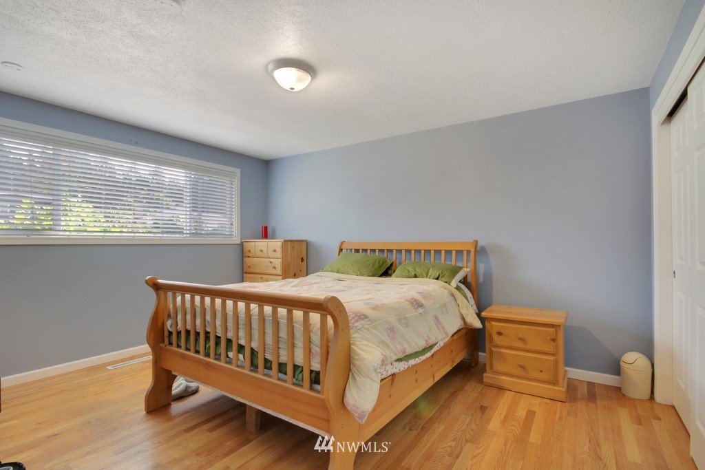 4212 Robin Road West University Place, WA 98466 - Photo 13 of 19 Gallery Image 13