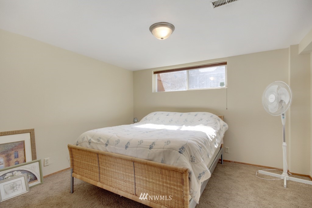 4212 Robin Road West University Place, WA 98466 - Photo 14 of 19 Gallery Image 14