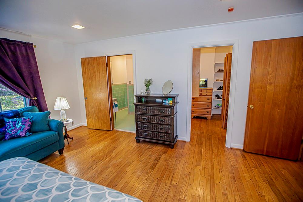 131 East Airport Road Butler, PA 16002 - Photo 19 of 25 a living room with furniture and wooden floor