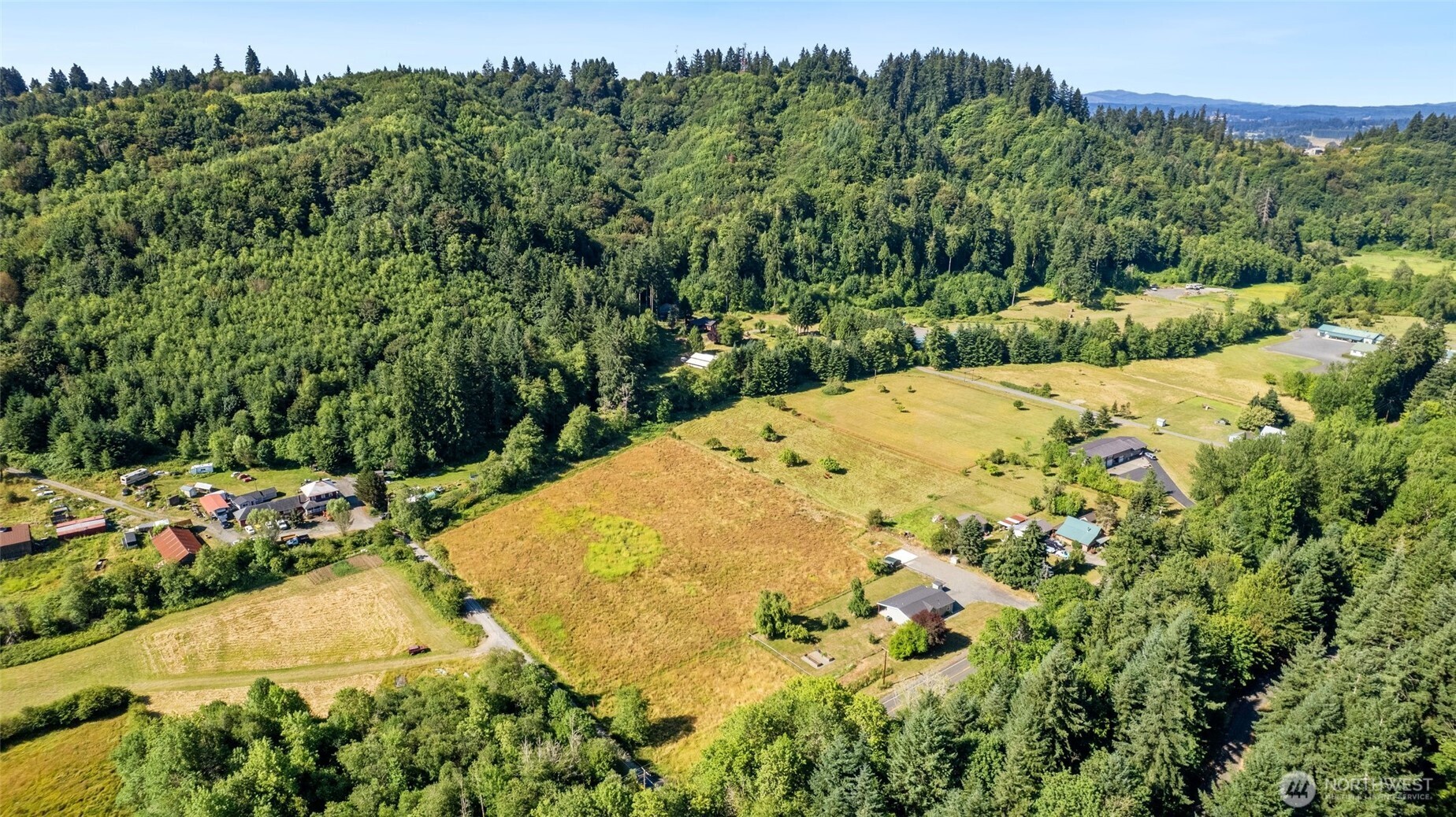 492 Coal Creek Road Chehalis, WA 98532 - Photo 34 of 38 an aerial view of a houses with yard