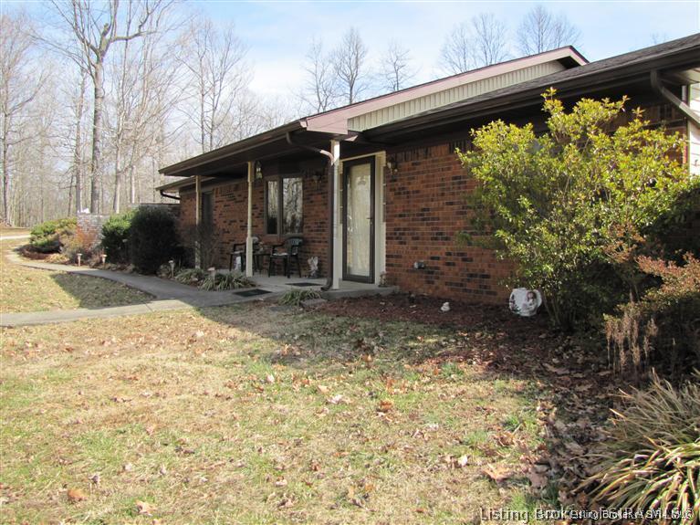 175 Wiseman Road Southeast Corydon, IN 47112 - Photo 1 of 24 Gallery Image 1