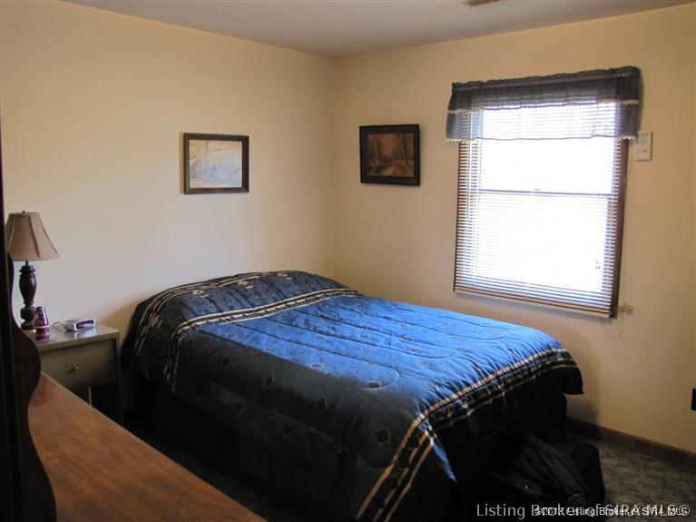 175 Wiseman Road Southeast Corydon, IN 47112 - Photo 19 of 24 Gallery Image 19