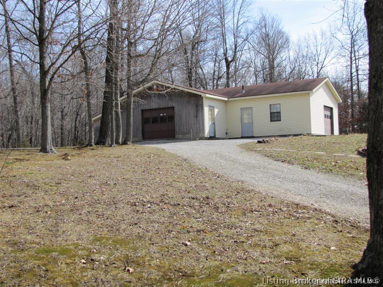 175 Wiseman Road Southeast Corydon, IN 47112 - Photo 6 of 24 Gallery Image 6