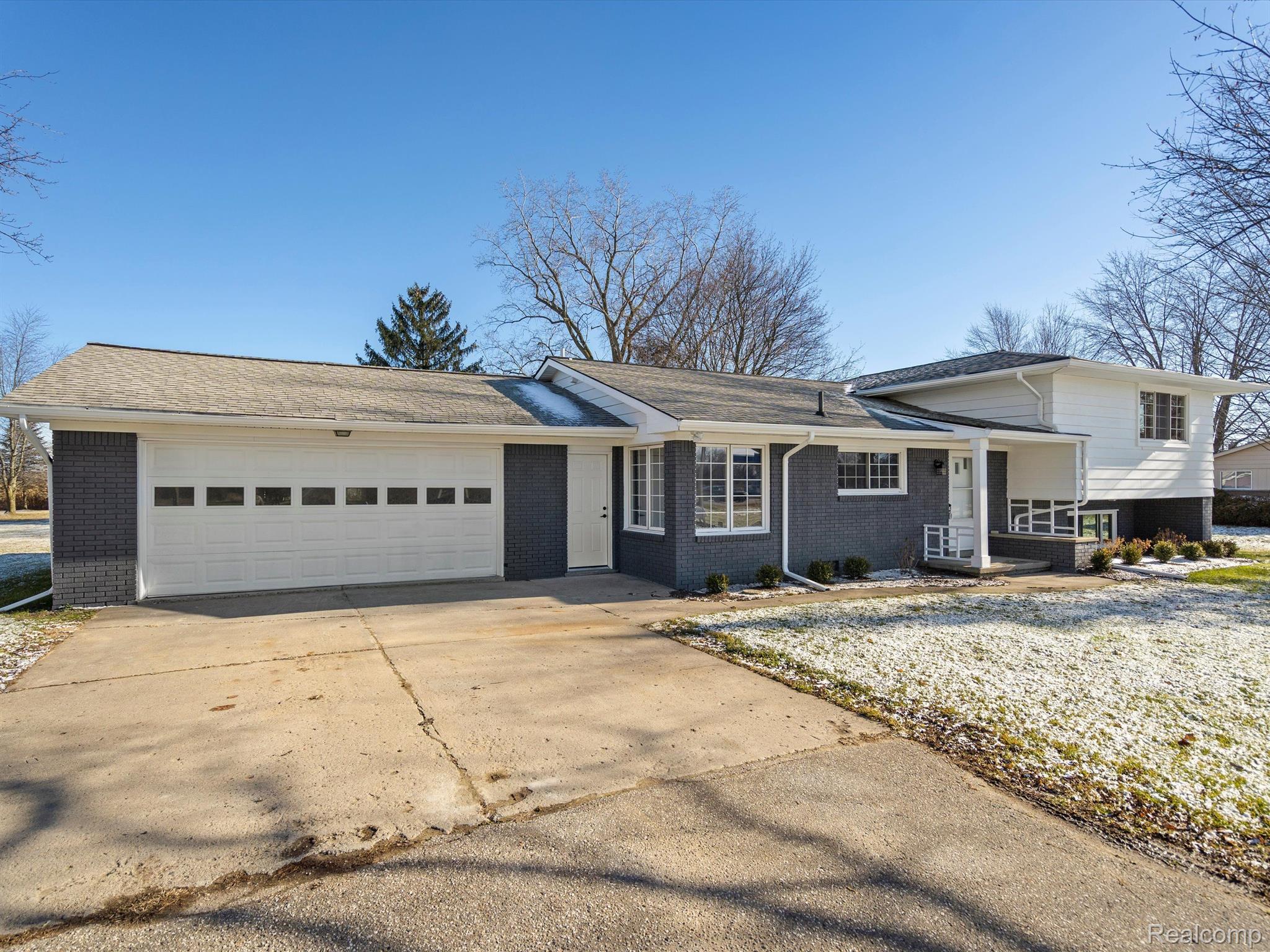 69200 Romeo Plank Road Armada, MI 48005 - Photo 3 of 50 Gallery Image 3