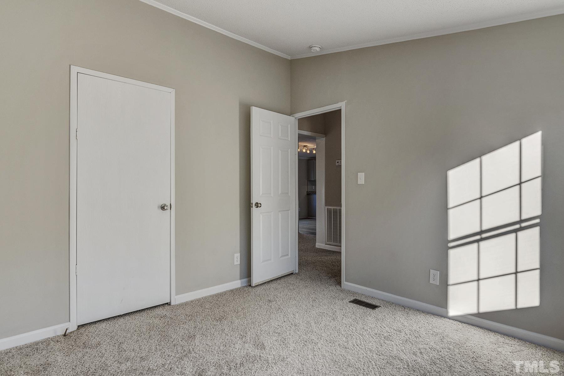 548 Jack Road Clayton, NC 27520 - Photo 21 of 30 Gallery Image 21