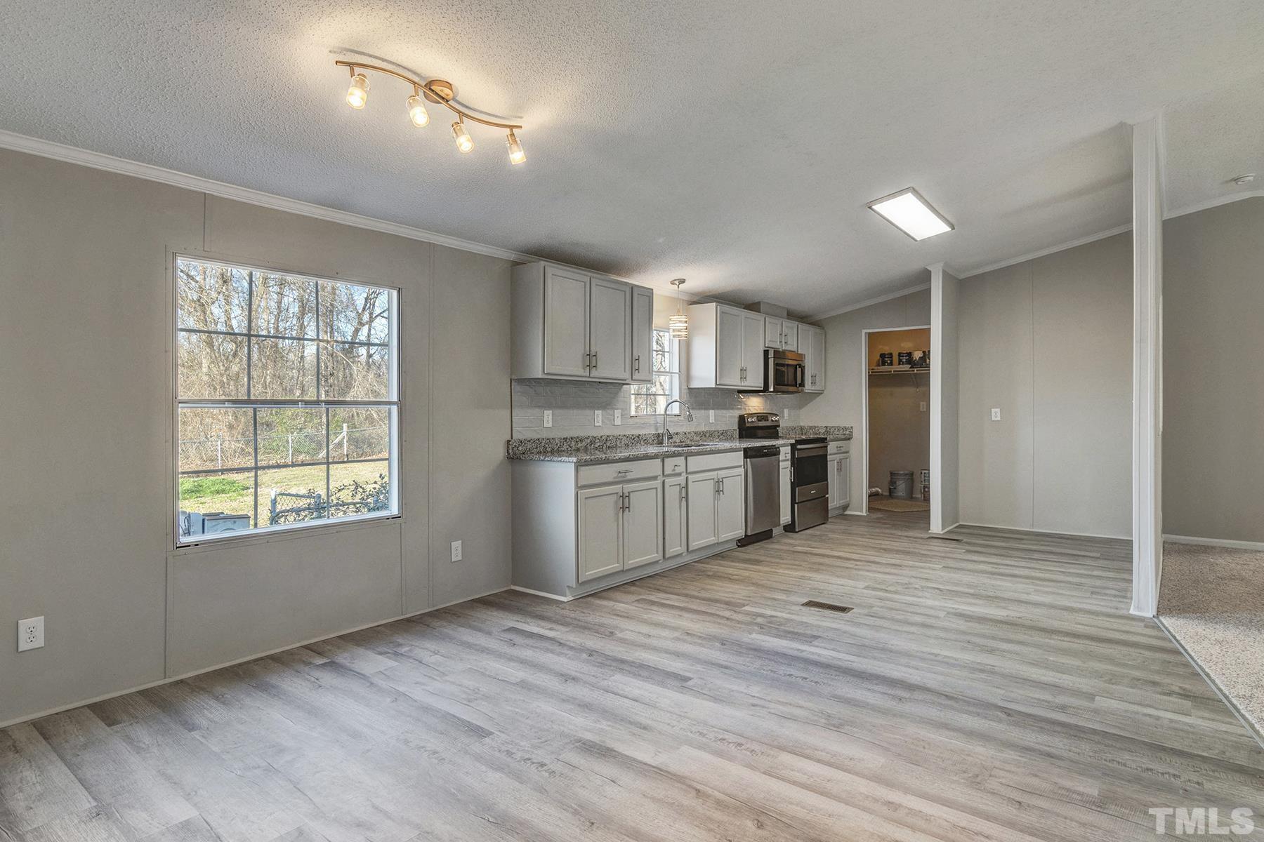 548 Jack Road Clayton, NC 27520 - Photo 9 of 30 Gallery Image 9