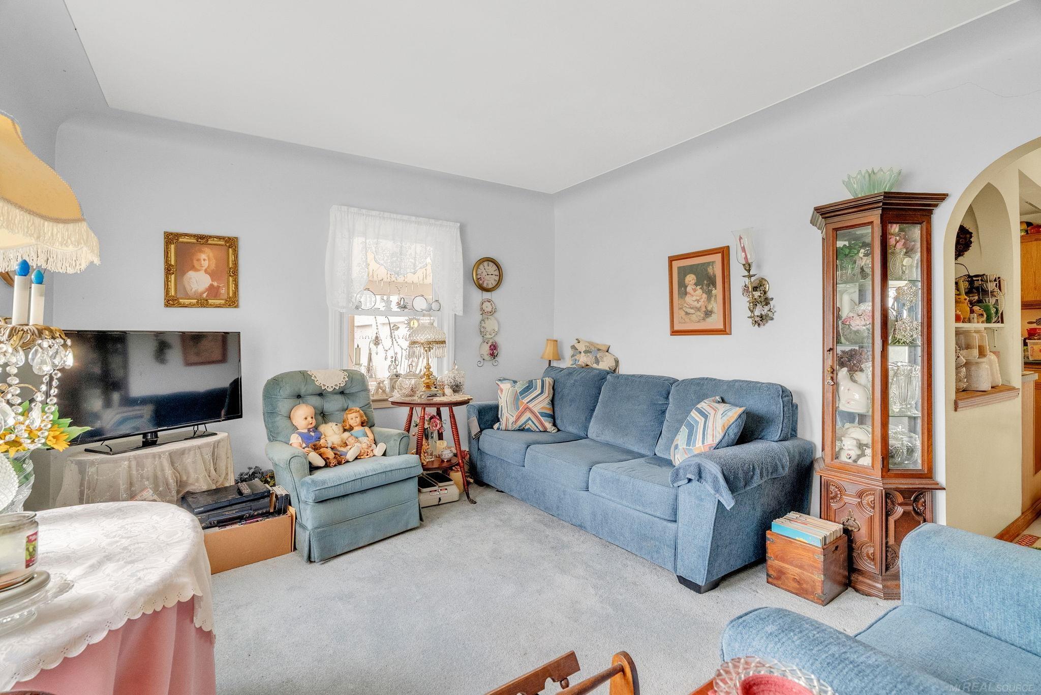 2828 Lakeshore Road Applegate, MI 48401 - Photo 3 of 53 50172196-9f975d7c-a0c9-46fb-a90e-0bdd13c2706c.JPG