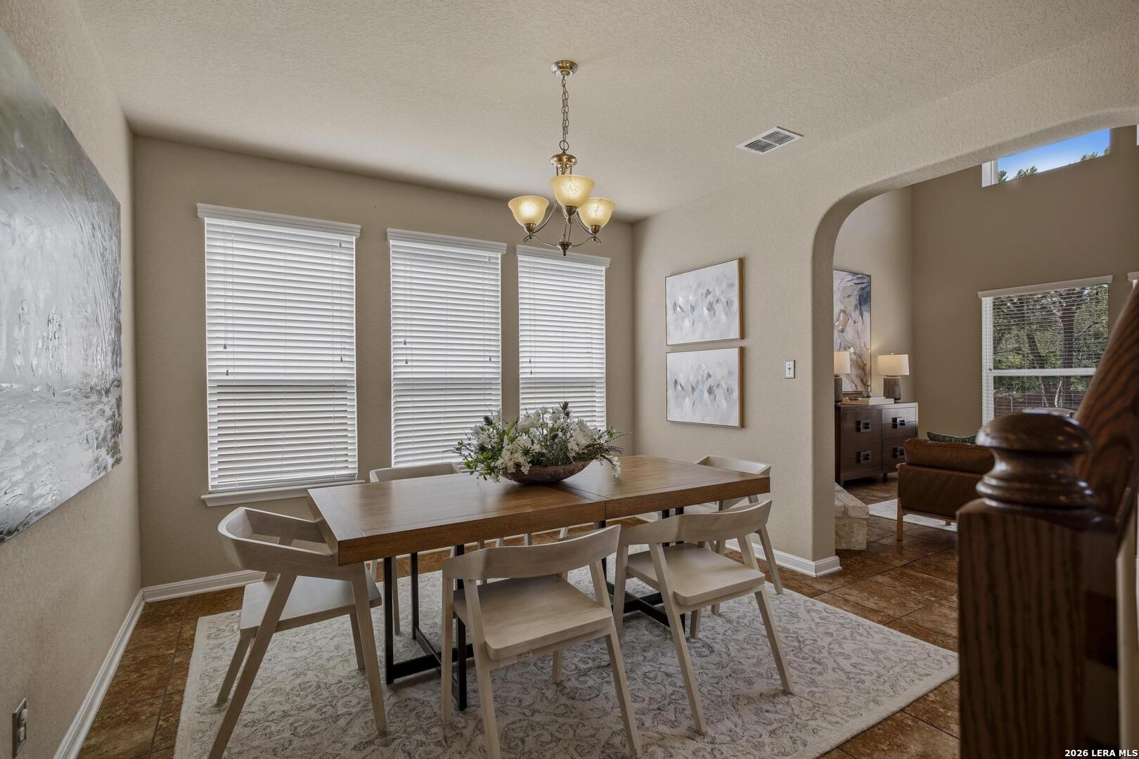 9022 Western View Helotes, TX 78023 - Photo 7 of 32