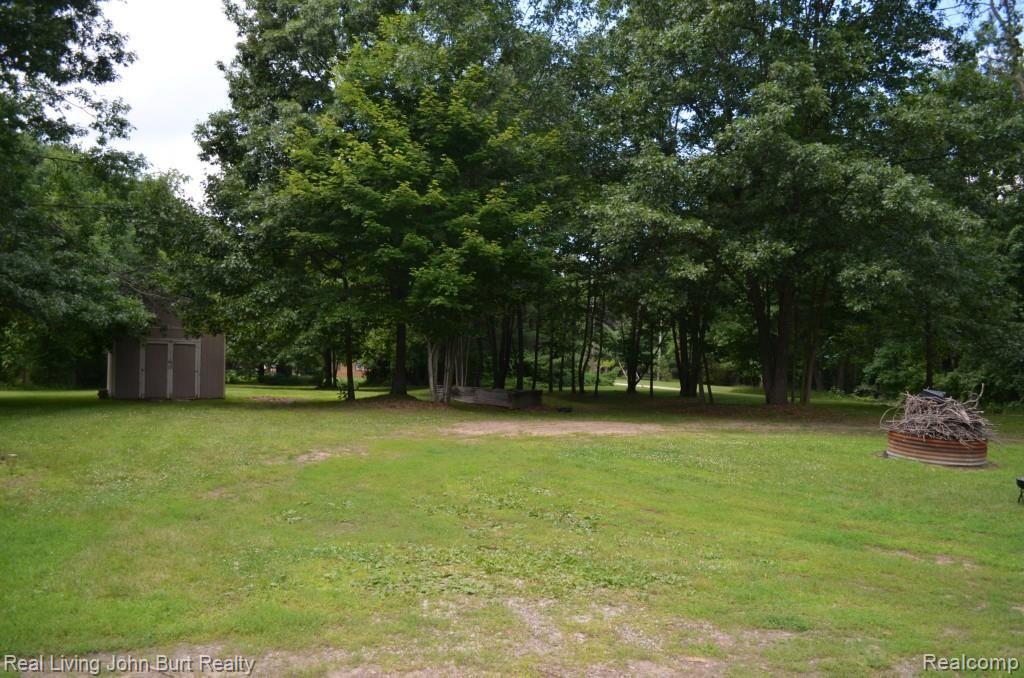 495 Coats Road Lake Orion, MI 48362 - Photo 27 of 30 DSC_0118.jpg
