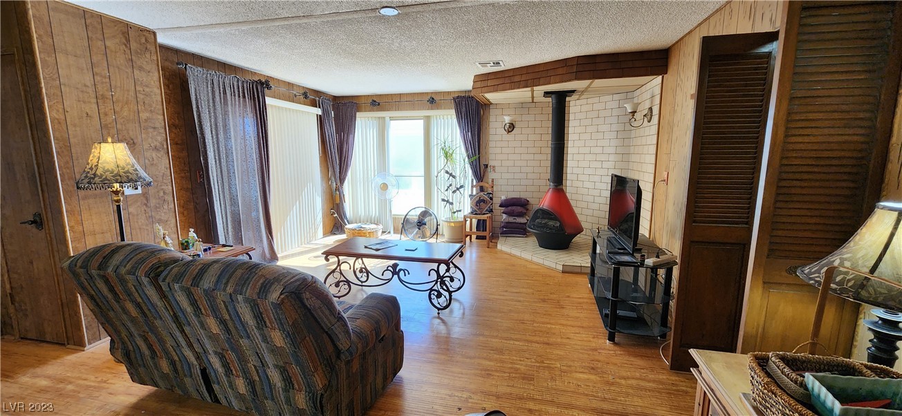 4589 Royal Ridge Way Las Vegas, NV 89103 - Photo 12 of 34 Gallery Image 12