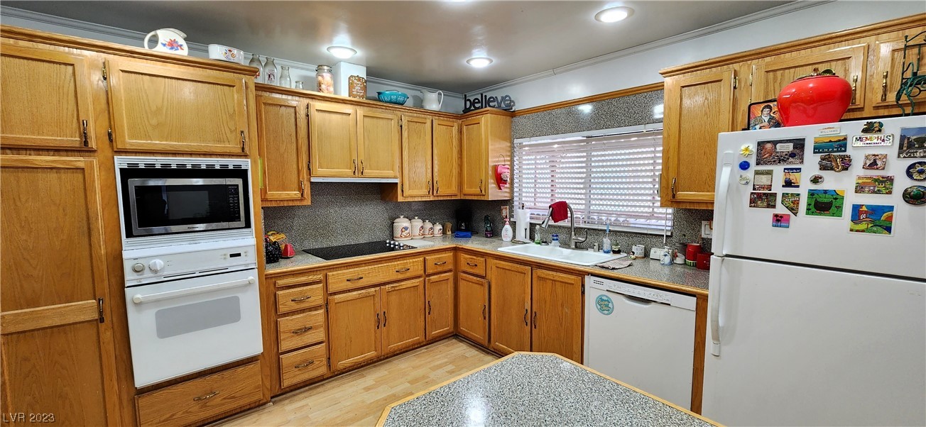 4589 Royal Ridge Way Las Vegas, NV 89103 - Photo 18 of 34 Gallery Image 18